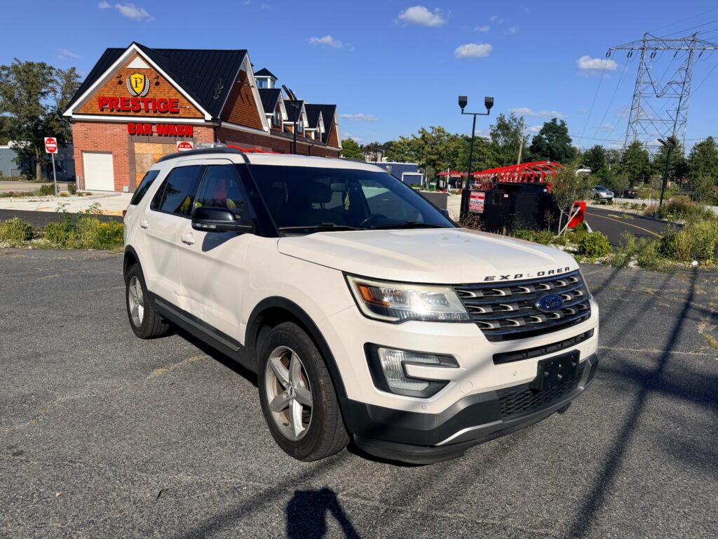 2016 Ford Explorer XLT AWD