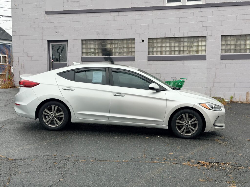 2018 Hyundai Elantra Value Edition - Photo 10