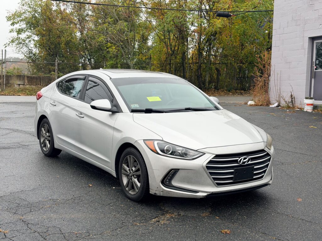 2018 Hyundai Elantra Value Edition - Photo 16