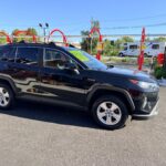 2021 Toyota RAV4 LE HV &mdash; photo 5