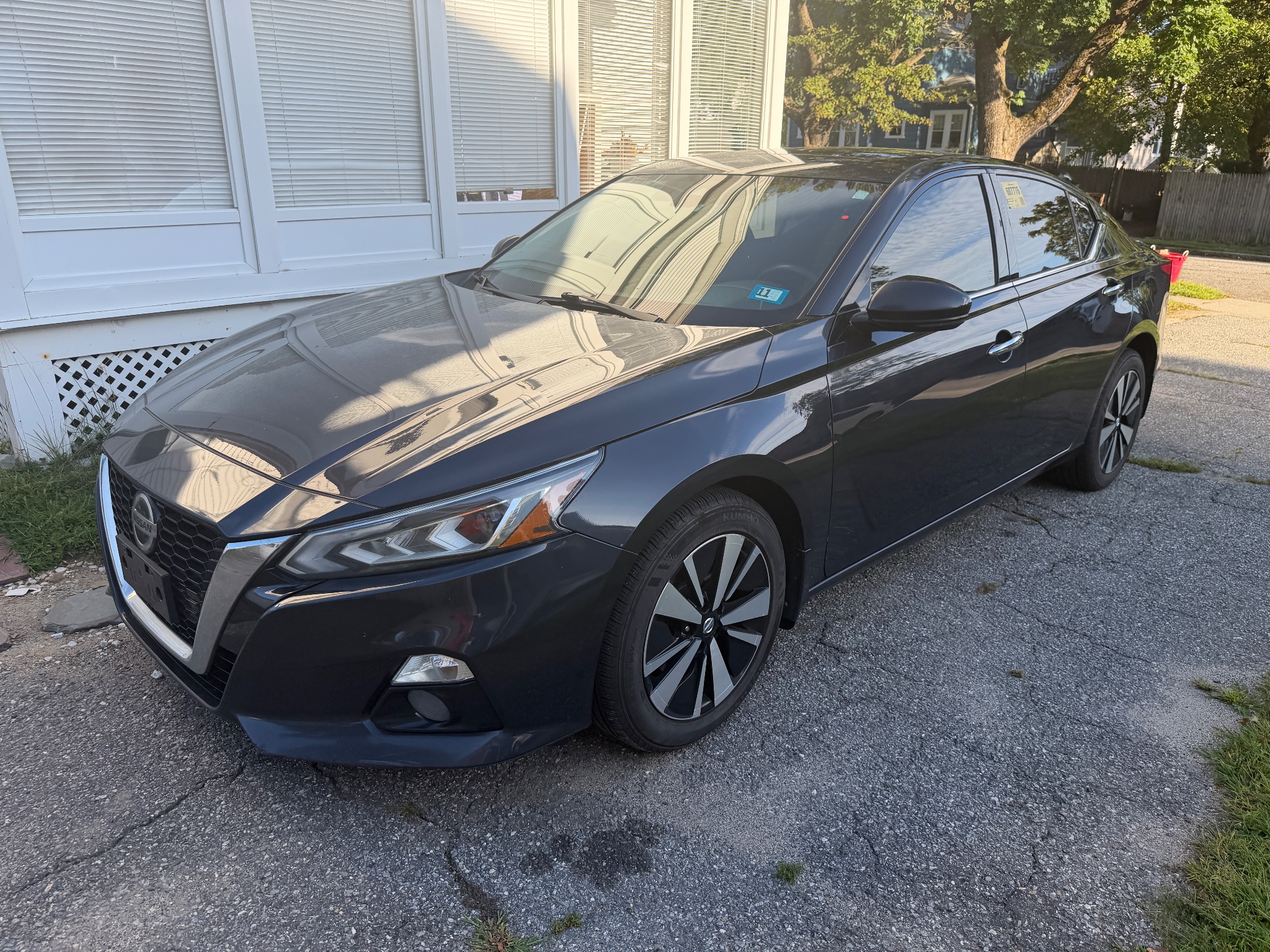 2020 Nissan Altima SV — photo 1