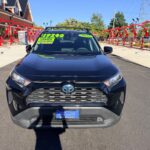 2021 Toyota RAV4 LE HV &mdash; photo 7