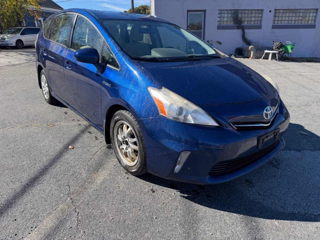 2012 Toyota Prius v