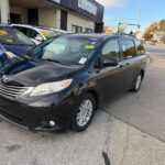2015 Toyota Sienna XLE &mdash; photo 2