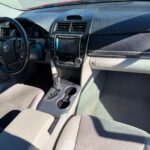 2014 Toyota Camry Hybrid &mdash; photo 21