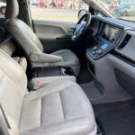 2015 Toyota Sienna XLE &mdash; photo 9